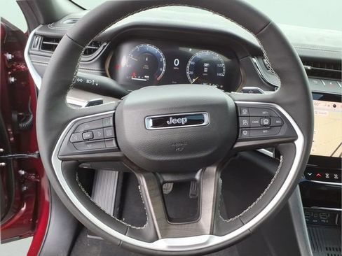 New 2026 Jeep Grand Cherokee Altitude AWD/4WD image 19