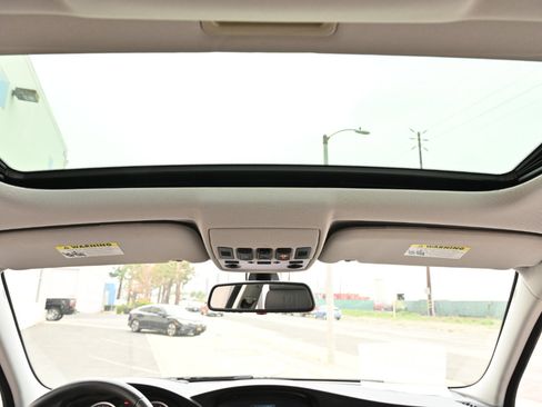 Used 2007 BMW 550i Sedan image 31