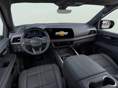 New 2026 Chevrolet Suburban High Country w/ LPO, Illumination Package AWD/4WD image 15