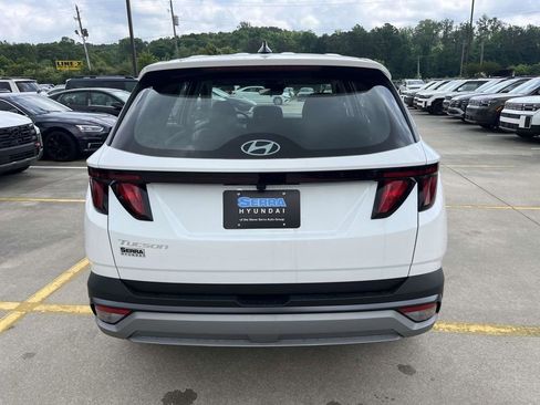 New 2026 Hyundai Tucson SE FWD image 4