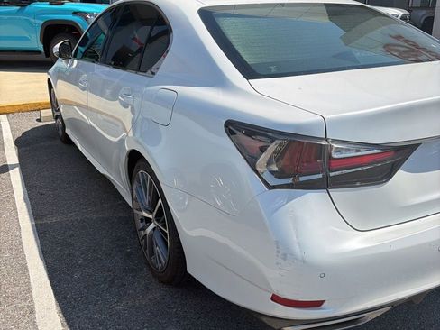 Used 2019 Lexus GS 350 image 2