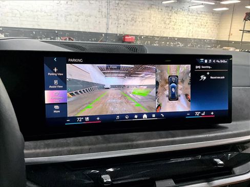 Used 2024 BMW X5 xDrive40i w/ Premium Package image 23