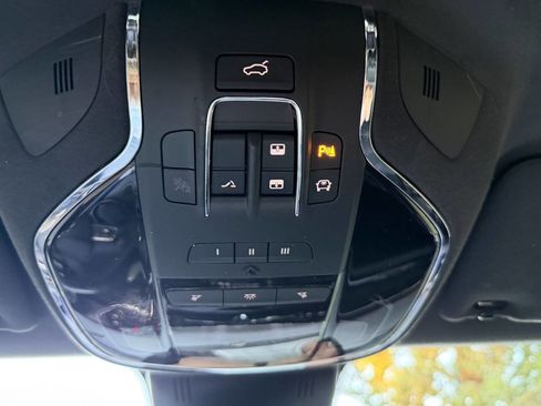 Used 2018 Maserati Quattroporte S GranSport image 36