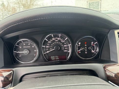 Used 2010 Lincoln MKS image 14