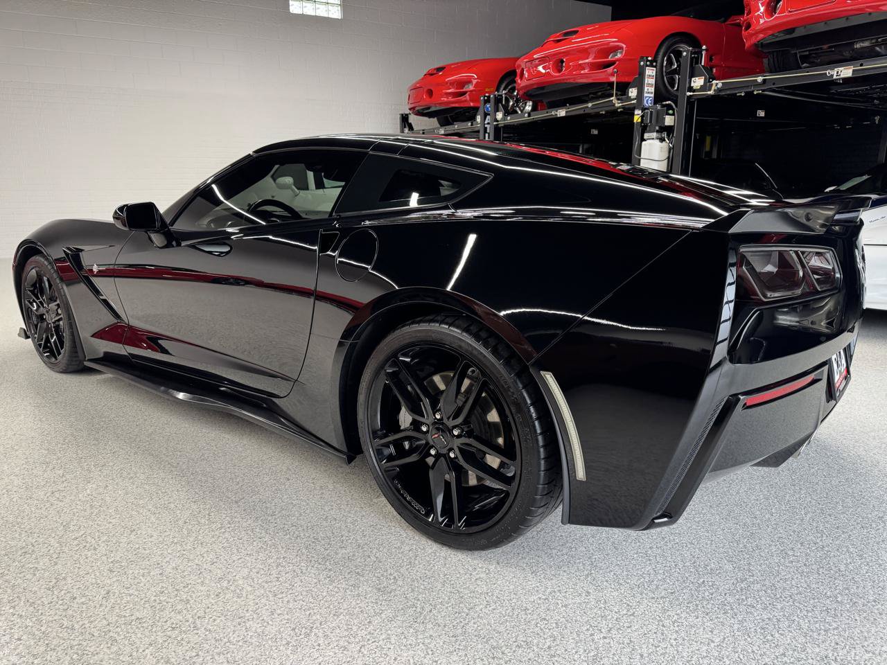 Used 2019 Chevrolet Corvette Stingray Coupe w/ 1LT RWD image 9