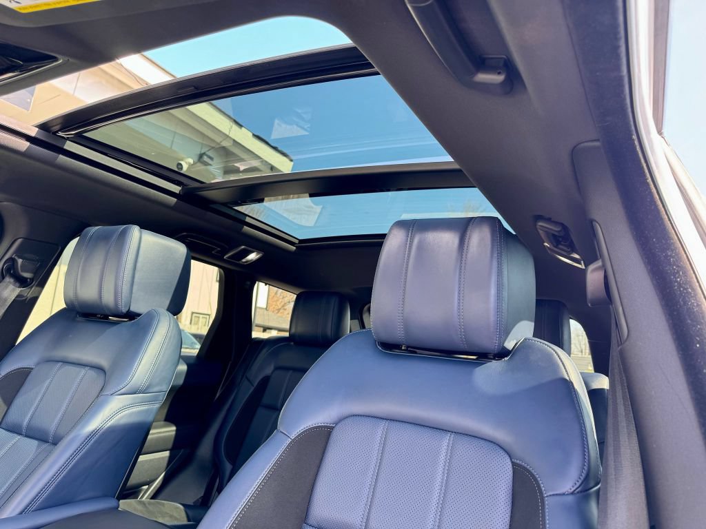 Used 2018 Land Rover Range Rover Sport Supercharged AWD/4WD image 29