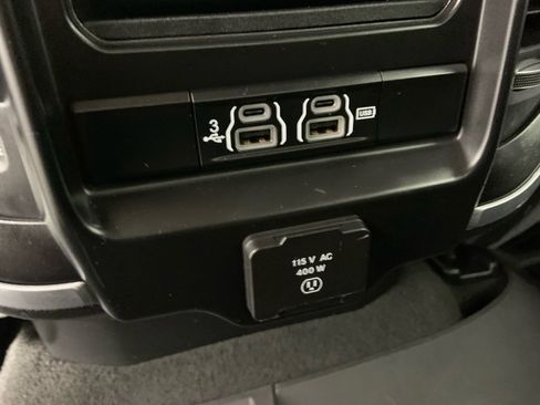 Used 2020 RAM 1500 Laramie image 22