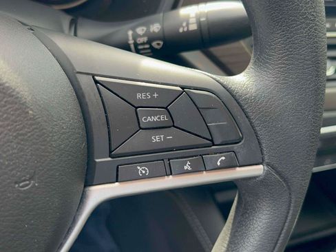 Used 2023 Nissan Altima 2.5 SV AWD/4WD image 19