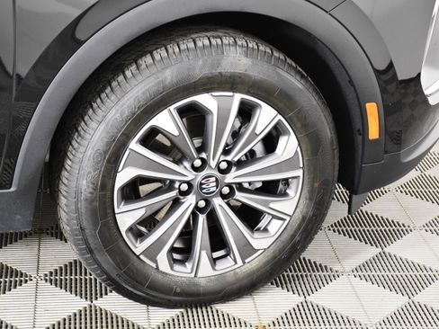 Used 2024 Buick Envision Preferred image 52