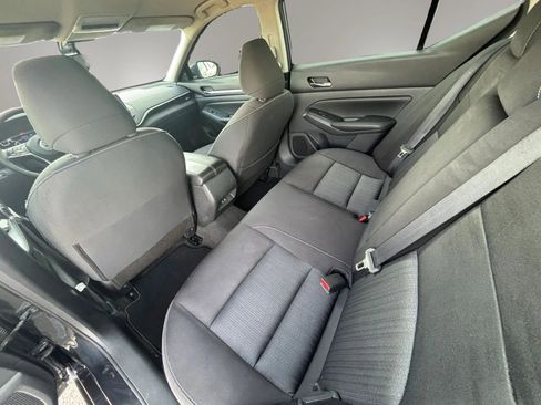 Used 2022 Nissan Altima 2.5 SV image 32