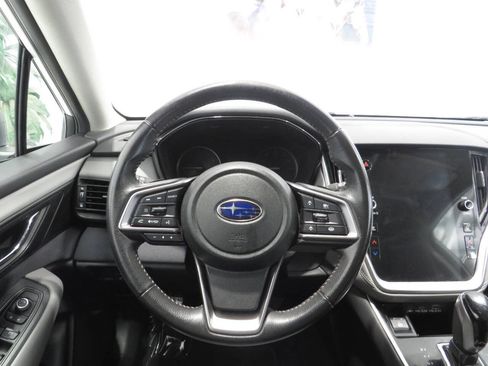 Used 2023 Subaru Outback Premium AWD/4WD image 15