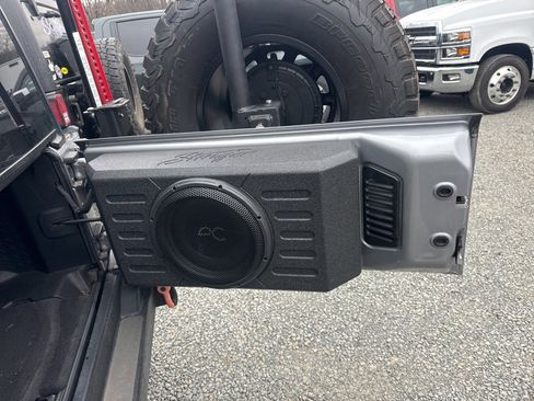 Used 2018 Jeep Wrangler Sport image 20