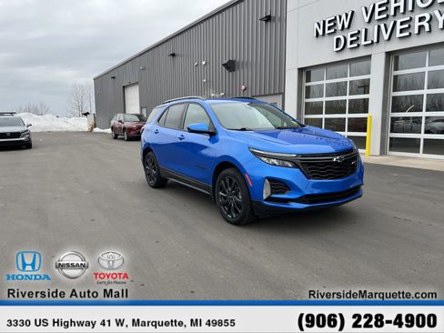 Used 2024 Chevrolet Equinox RS image 1