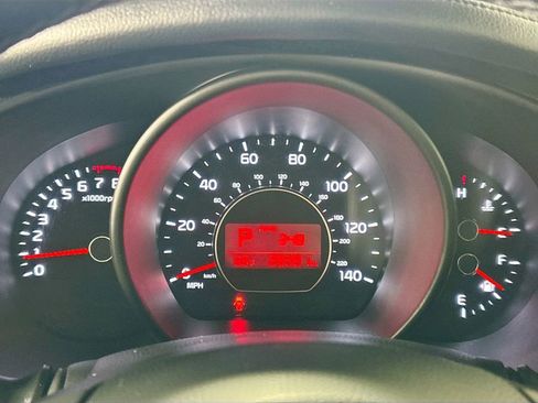 Used 2016 Kia Soul ! image 14