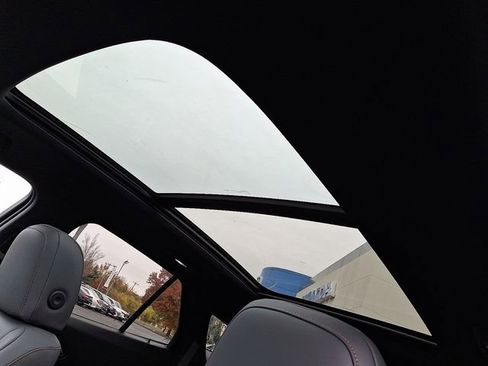 New 2025 Honda Prologue Touring image 12