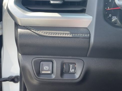 Used 2019 GMC Acadia SLT image 17
