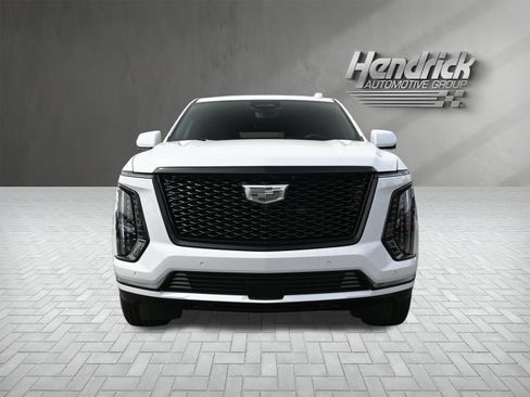 Used 2026 Cadillac Escalade Sport w/ LPO, ONYX Package AWD/4WD image 3