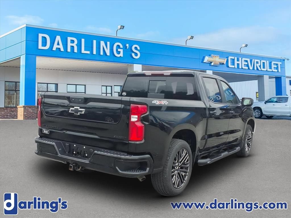 Used 2024 Chevrolet Silverado 1500 RST w/ Convenience Package II AWD/4WD image 5