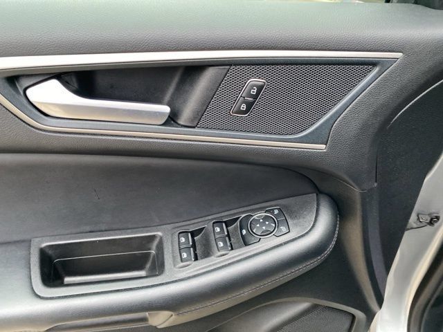 Used 2024 Ford Edge SEL AWD/4WD image 23