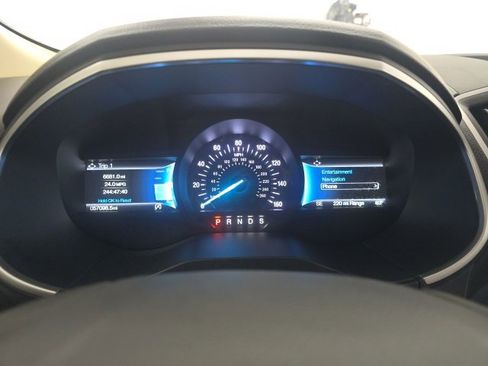 Used 2021 Ford Edge SEL w/ Convenience Package image 24