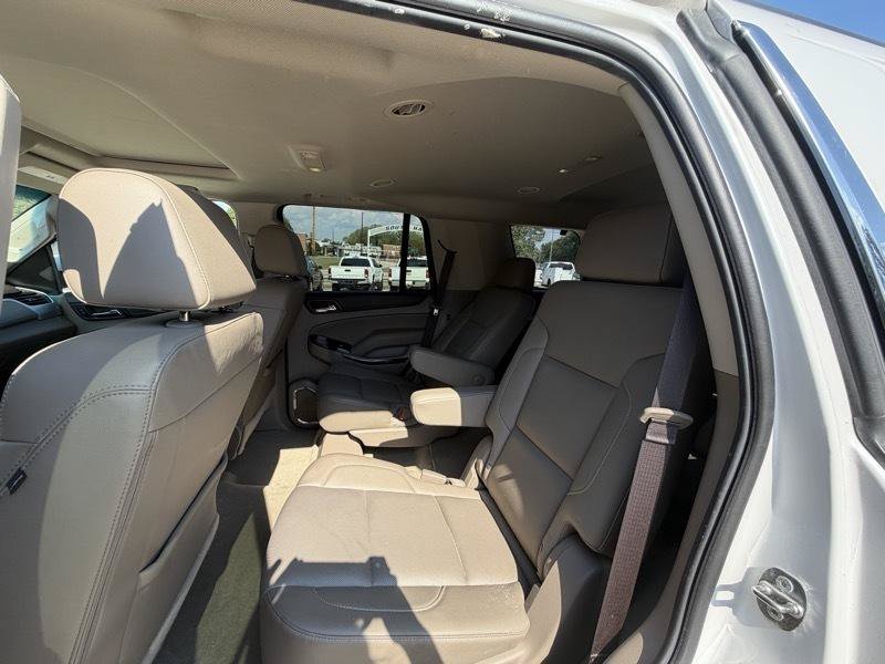 Used 2017 GMC Yukon SLT w/ HD Trailering Package AWD/4WD image 10