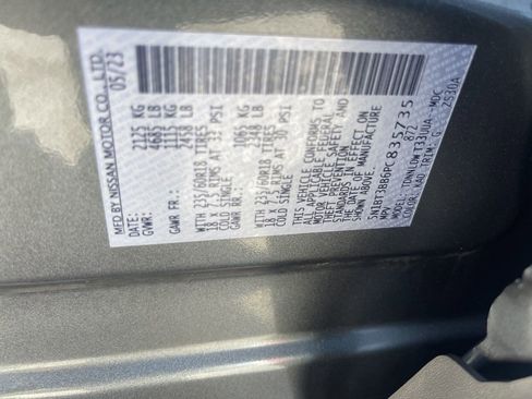 Certified 2023 Nissan Rogue SV image 29