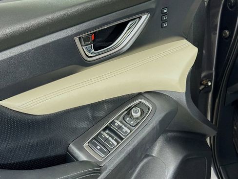 Used 2019 Subaru Ascent Limited w/ Popular Package #2 image 18