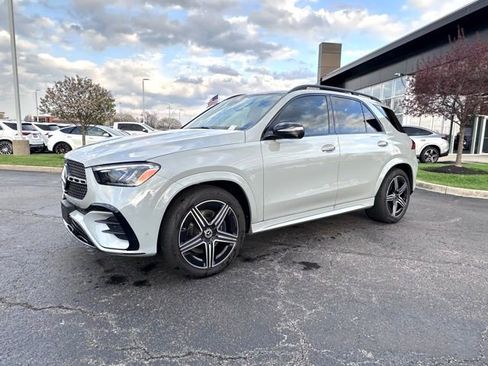 Certified 2024 Mercedes-Benz GLE 450 4MATIC image 3