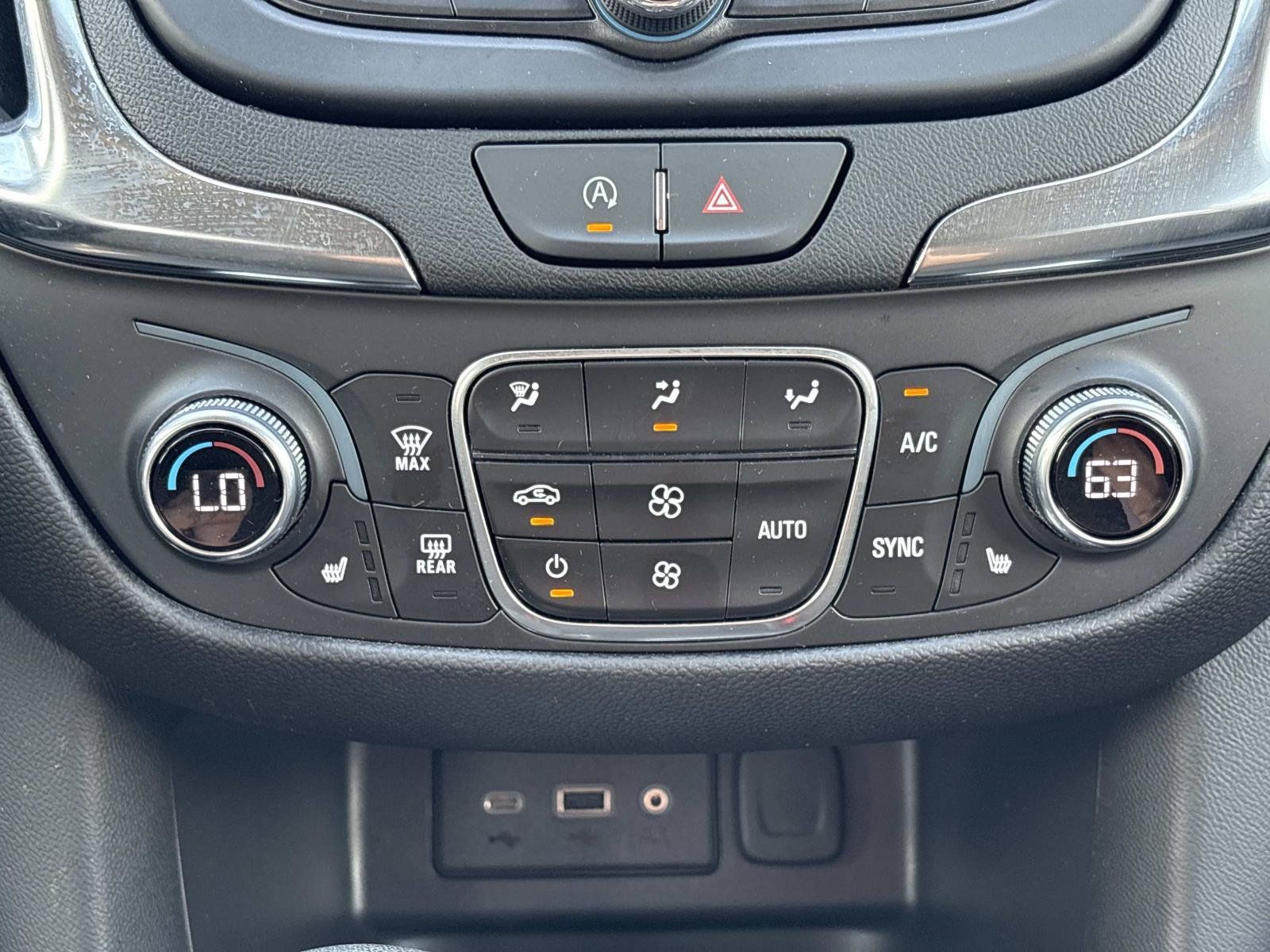 Used 2024 Chevrolet Equinox LT FWD image 20