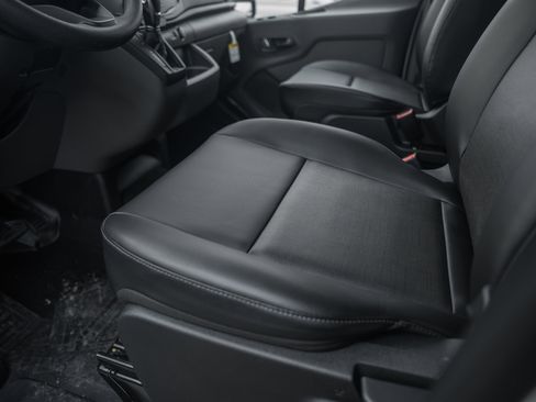 New 2026 Ford Transit 250 148 Medium Roof w/ Load Area Protection Package image 35