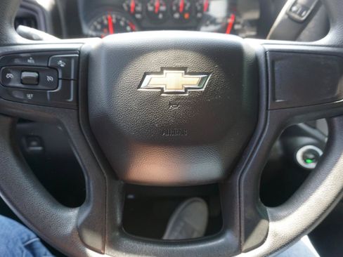 Used 2022 Chevrolet Silverado 1500 Custom AWD/4WD image 19