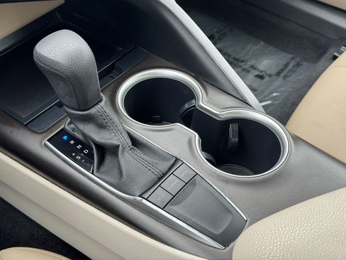 Used 2023 Toyota Camry LE image 30