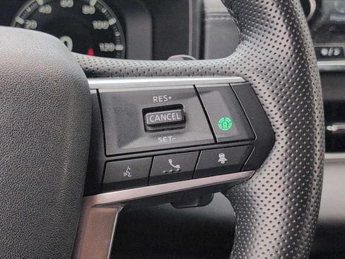 Used 2024 Mitsubishi Outlander SE AWD/4WD image 24