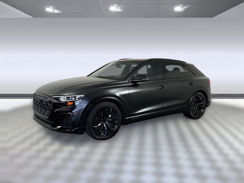 Used 2025 Audi Q8 Prestige w/ Prestige Package AWD/4WD image 1