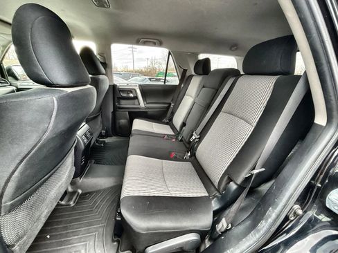 Used 2015 Toyota 4Runner SR5 image 23