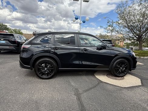Certified 2026 Honda HR-V Sport image 4