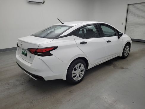 Used 2024 Nissan Versa S w/ Trunk Package FWD image 10