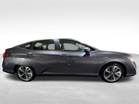 Used 2018 Honda Clarity Plug-In Hybrid image 4