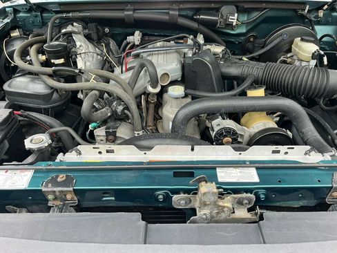 Used 1996 Ford F150 2WD Regular Cab image 46