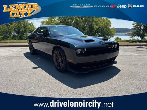 Used 2023 Dodge Challenger SRT Hellcat w/ Driver Convenience Group RWD image 1