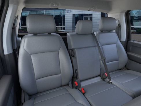 New 2026 Ford F550 4x4 Regular Cab Super Duty image 38
