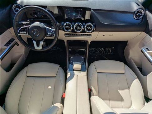 Used 2021 Mercedes-Benz GLA 250 4MATIC image 23