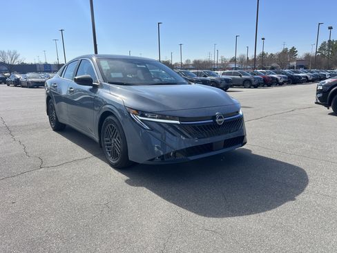 New 2026 Nissan Sentra SV image 3