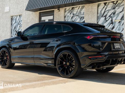 Used 2023 Lamborghini Urus S AWD/4WD image 10