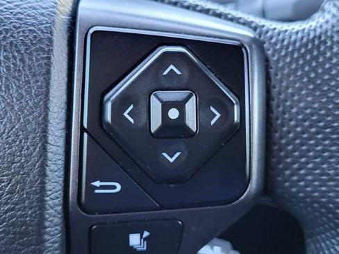 Used 2023 Toyota Tacoma TRD Off-Road image 12