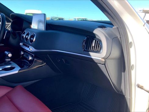Certified 2021 Kia Stinger GT1 image 18