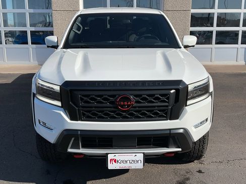 Used 2024 Nissan Frontier PRO-4X w/ Pro Convenience Package AWD/4WD image 2
