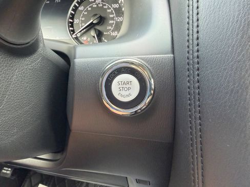 Used 2021 Nissan Armada SL w/ Captain's Chairs Package AWD/4WD image 27