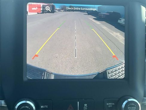 Used 2024 RAM 3500 Big Horn image 26