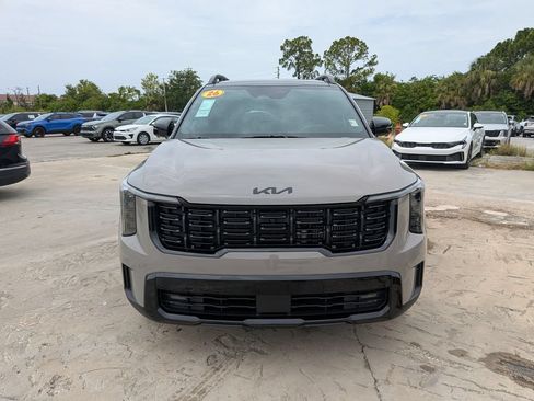 Certified 2026 Kia Sorento SX Prestige AWD/4WD image 3